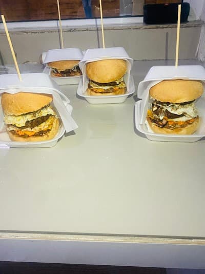 Ohana Hamburgueria e Pizzaria - Foto 10