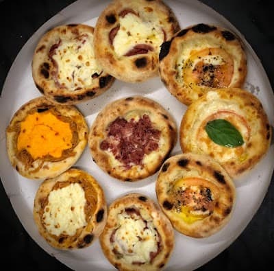 Neapolitan Pizzaria - Foto 4