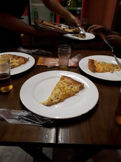 Neapolitan Pizzaria - Foto 9