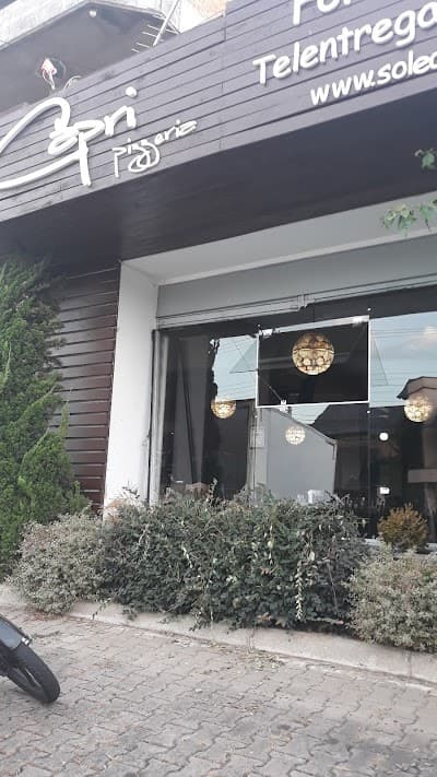 Sole di Capri Pizzaria - Foto 7