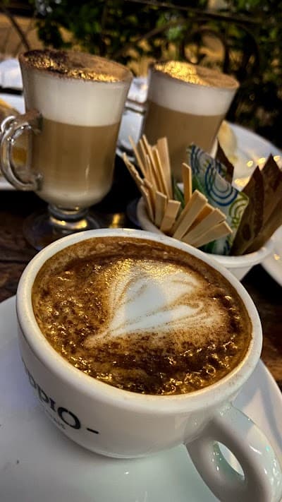Pães e Papos - Padaria e Café - Foto 4