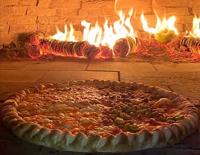 Mega Pizza - Foto 6