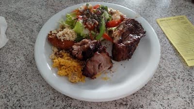 RESTAURANTE E CHURRASCARIA TRADIÇÃO - Foto 8