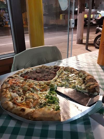 Italian Hut Pizzaria - Foto 7