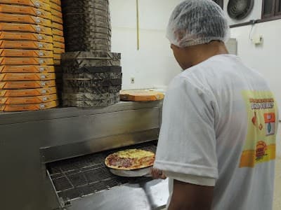 Rush Pizza Delivery - Foto 10