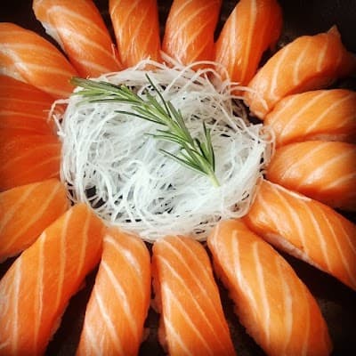 Sazan Sushi Delivery - Foto 7