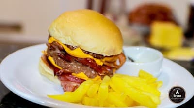Brasa Hamburgueria Artesanal - Pederneiras - Foto 4