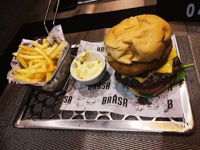 Brasa Hamburgueria Artesanal - Pederneiras - Foto 5