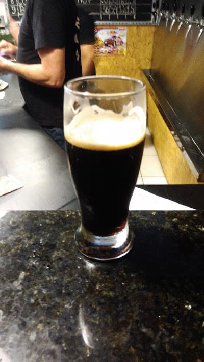 Magos da Cerveja Artesanal Gastropub e Brewshop - Foto 6