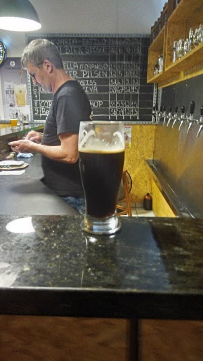 Magos da Cerveja Artesanal Gastropub e Brewshop - Foto 8