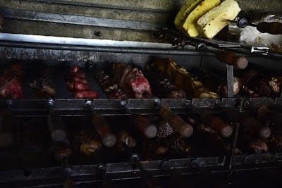 Churrascaria e Pizzaria Parafuso - Foto 7