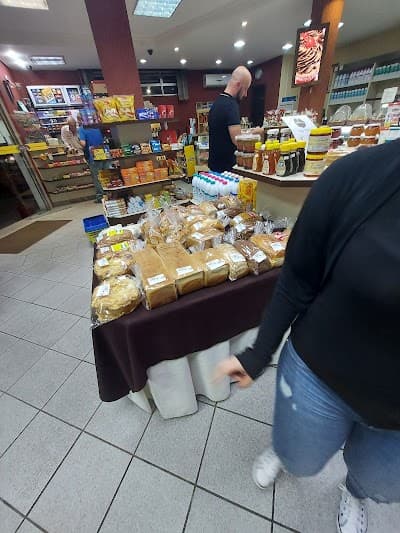 A Família Malinski Padaria e Lanchonete - Foto 6