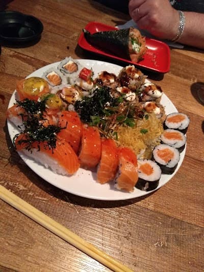 San Mi Sushi & Lounge - Foto 4