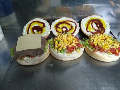 Crys Lanches - Foto 10