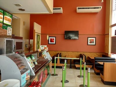 Subway - Foto 4