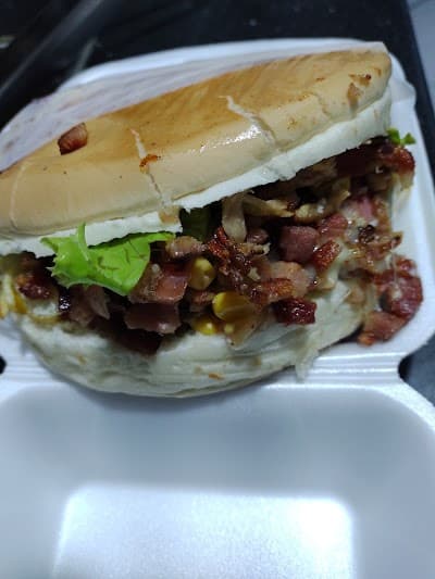 Parada Obrigatoria Dog's e Lanches - Foto 3