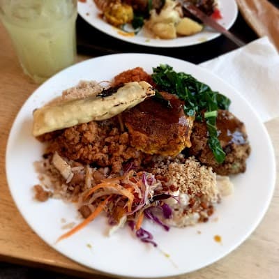Vê - Empório e Restaurante Vegano - Foto 7