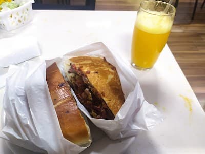 Quase 2 Lanches - Foto 2