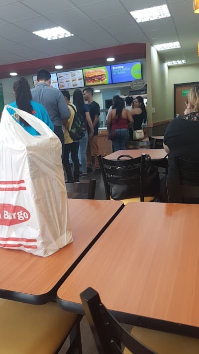 Subway - Foto 4