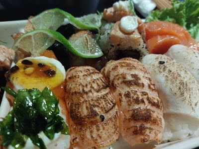 Sushi Tina Restaurante Japones - Foto 3