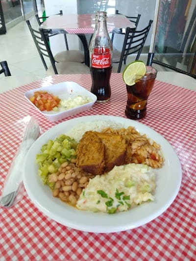 Dona Mocinha Restaurante - Foto 6