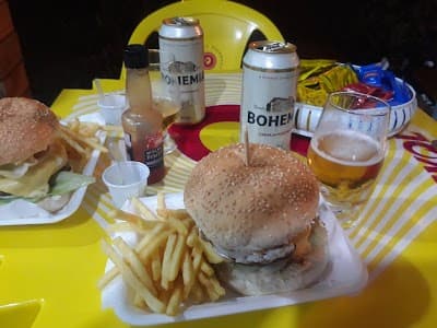Village Burguer - Foto 2
