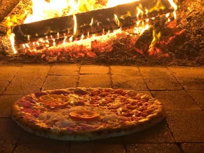 Pizzaria Divina Gulla - Foto 1