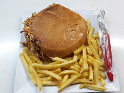 Mega Lanches Hamburgueria Delivery Xburguer Xis hamburguer Hot Dog Pastel Porções Itajai - Foto 2