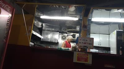 Mega Lanches Hamburgueria Delivery Xburguer Xis hamburguer Hot Dog Pastel Porções Itajai - Foto 4