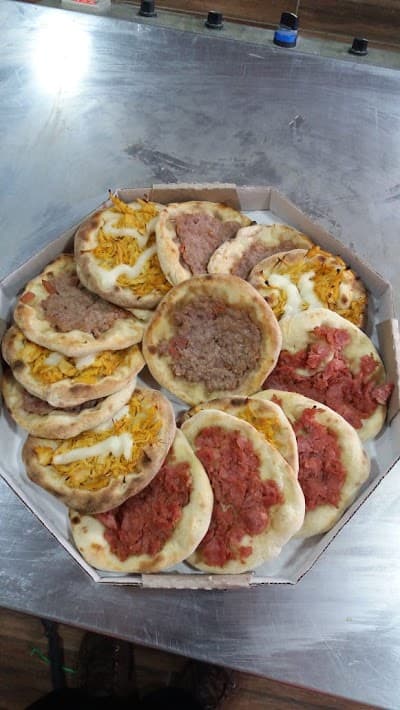 Serranos Pizza Delivery - Foto 3