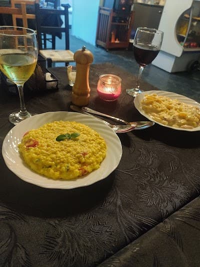 Santo Grano Trattoria - Foto 3