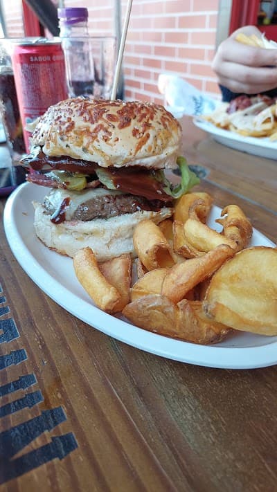 Beeff Hamburgueria - Foto 7