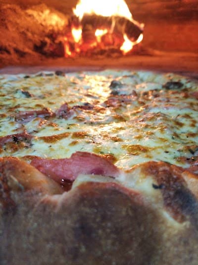 Dinhos Pizza - Pizzas , Calzones e Foccacias em Tijucas - Foto 3