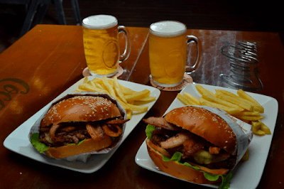 Locomotiva Burger & Beer - Foto 2