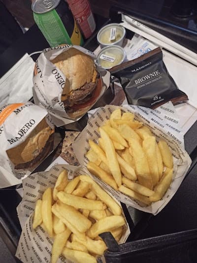 Madero & Jeronimo Burger Itajaí - Foto 4