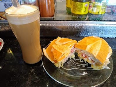 Padaria Guanabara - Foto 2