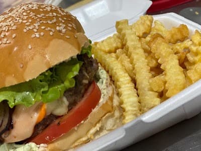 Lanches Alemon's - Foto 2