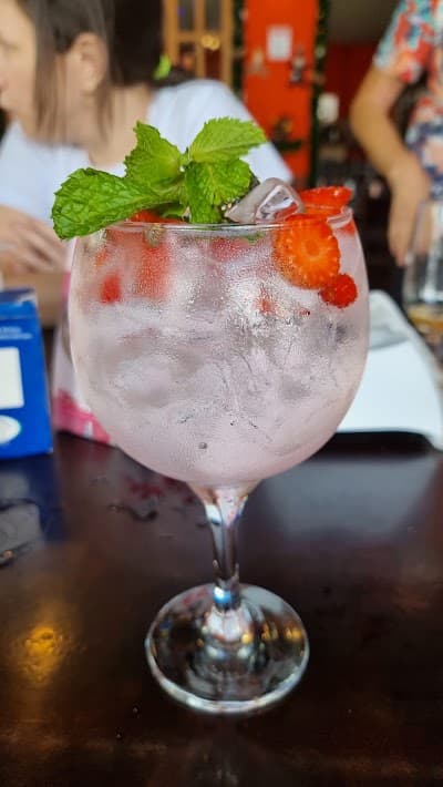 Água Doce - Cachaçaria e Restaurante - Foto 6