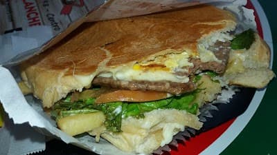 Lancheria Patinho Feio - Foto 6