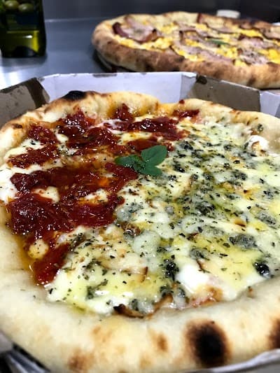 Pinhal Pizza