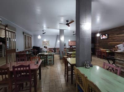 Figueiras Restaurante e Pizzaria - Foto 1