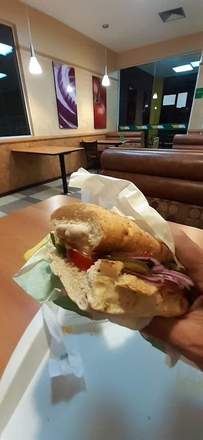 Subway - Foto 6