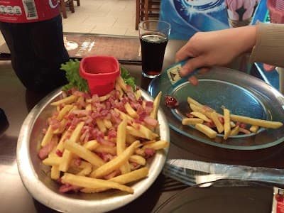 Pizzaria e Esfiharia Nostra Família - Foto 8