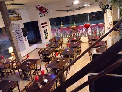 Hangar Pizzaria