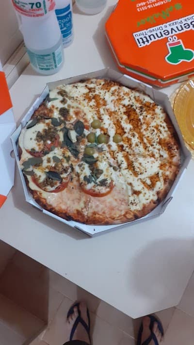Disk Pizza Benvenutti Drive Thru